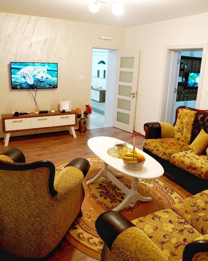 Apartments Manitovac M Nikšić Esterno foto