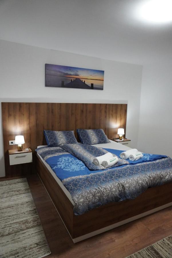 Apartments Manitovac M Nikšić Esterno foto