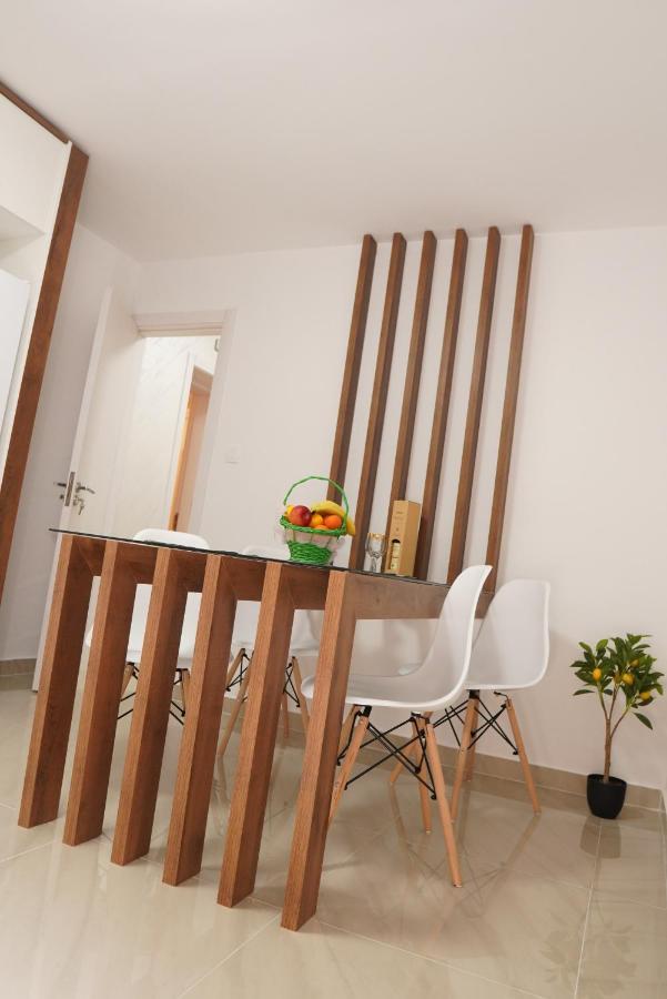 Apartments Manitovac M Nikšić Esterno foto