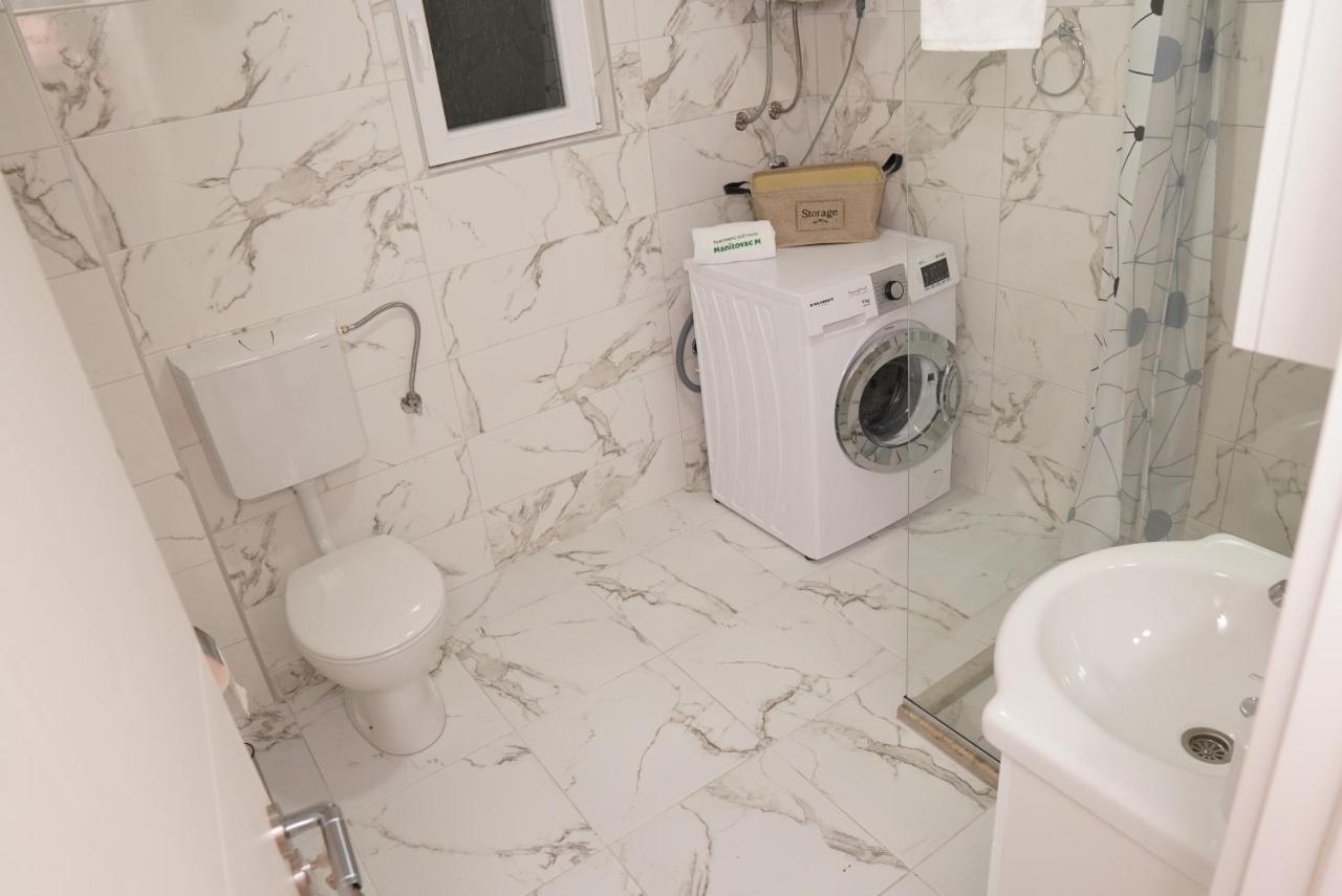 Apartments Manitovac M Nikšić Esterno foto