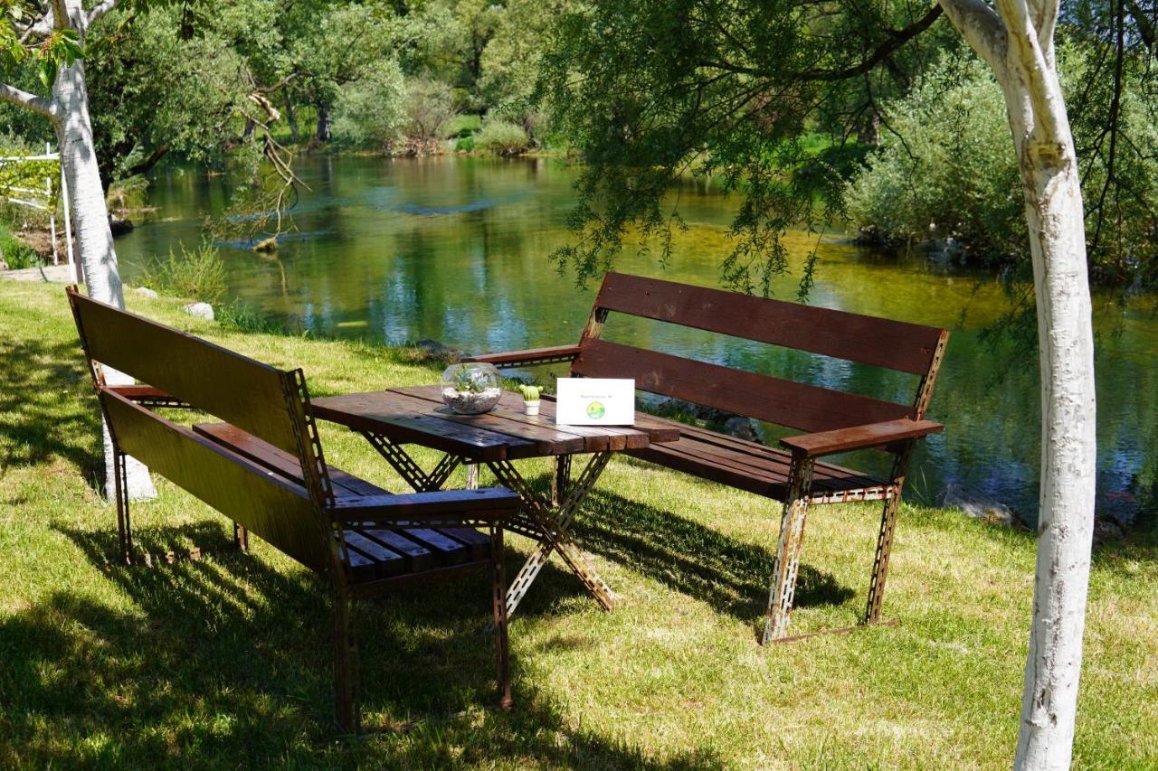 Apartments Manitovac M Nikšić Esterno foto